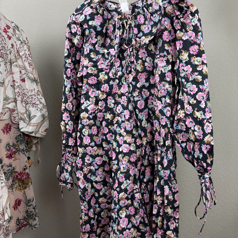 H&M MWT Adorable Spring Floral DRESS - Picture 3 of 16